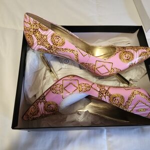 Size 7 Nine west heels